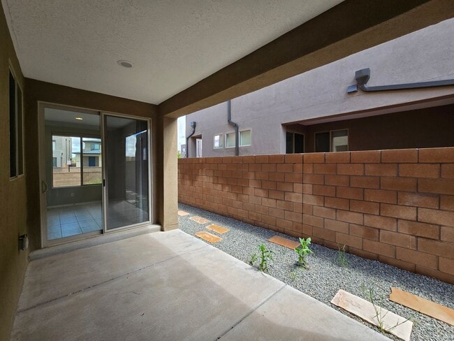 Building Photo - 5331 Chicoma