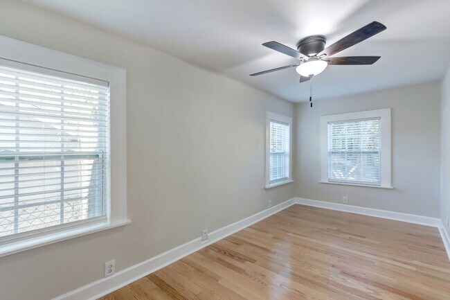 Building Photo - 2109 E 36th St