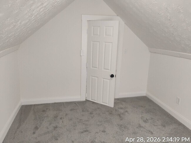 Building Photo - 4309 Gifford Ave