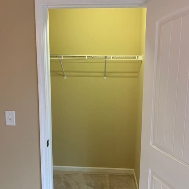 Building Photo - Townhome Condo