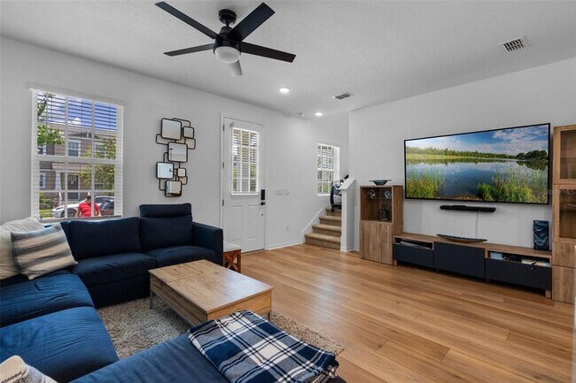 Building Photo - 1859 Is Vlg Wy