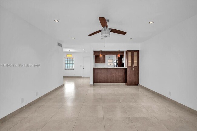 Building Photo - 5790 Stirling Rd