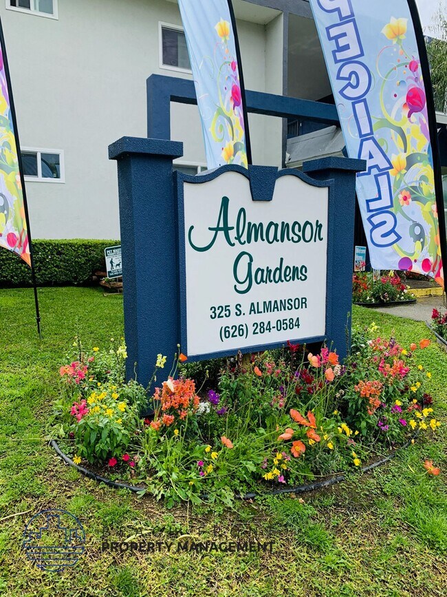 Building Photo - 325 S. Almansor