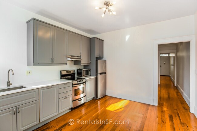Building Photo - 435 Tehama St