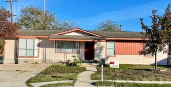 Building Photo - 322 Saint Louis Ave