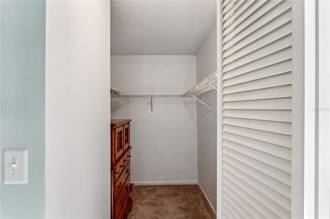 Building Photo - 3232 Lake Pine Way E