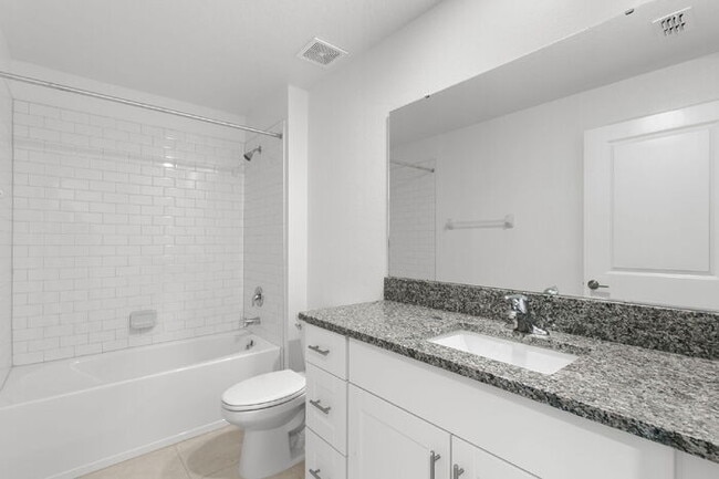 Building Photo - LIKE NEW Home For Rent in North Park Isle!