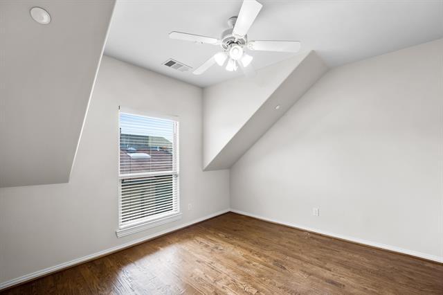 Building Photo - 4113 Emerson Ave