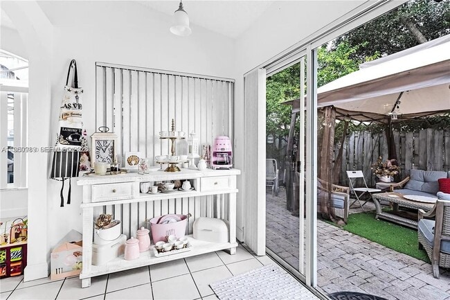 Building Photo - 11276 NW 58th Terrace