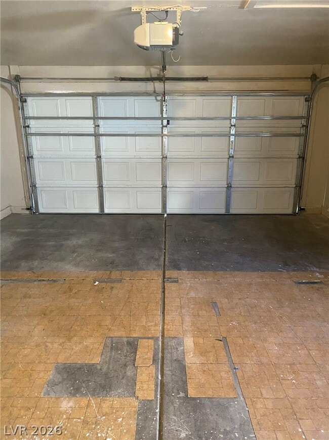 Building Photo - 4028 Abrams Ave