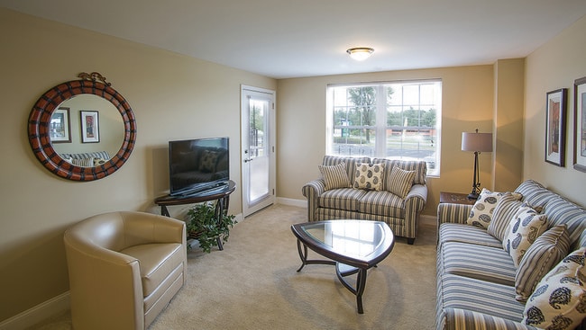 Living Room - Harrison Hill Apartments