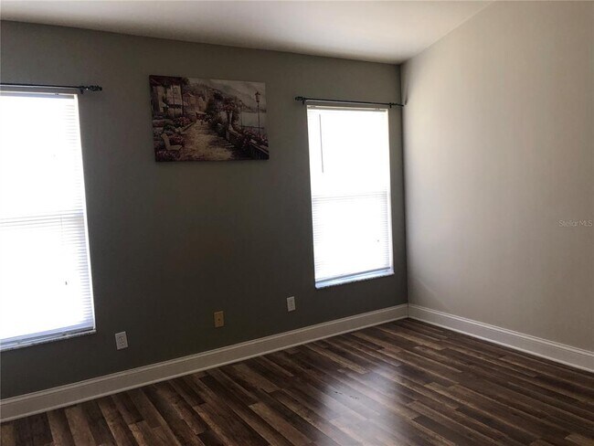 Building Photo - 4835 Mill Run Dr