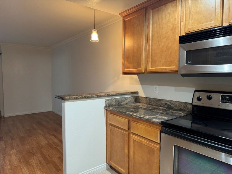Building Photo - 3993 Jewell St