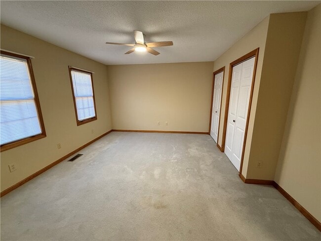 Building Photo - 250 Perry Woolbright Rd