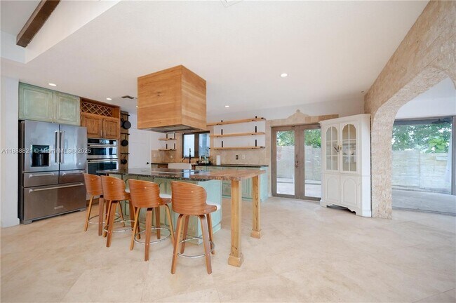 Building Photo - 9881 SW 1st Ct