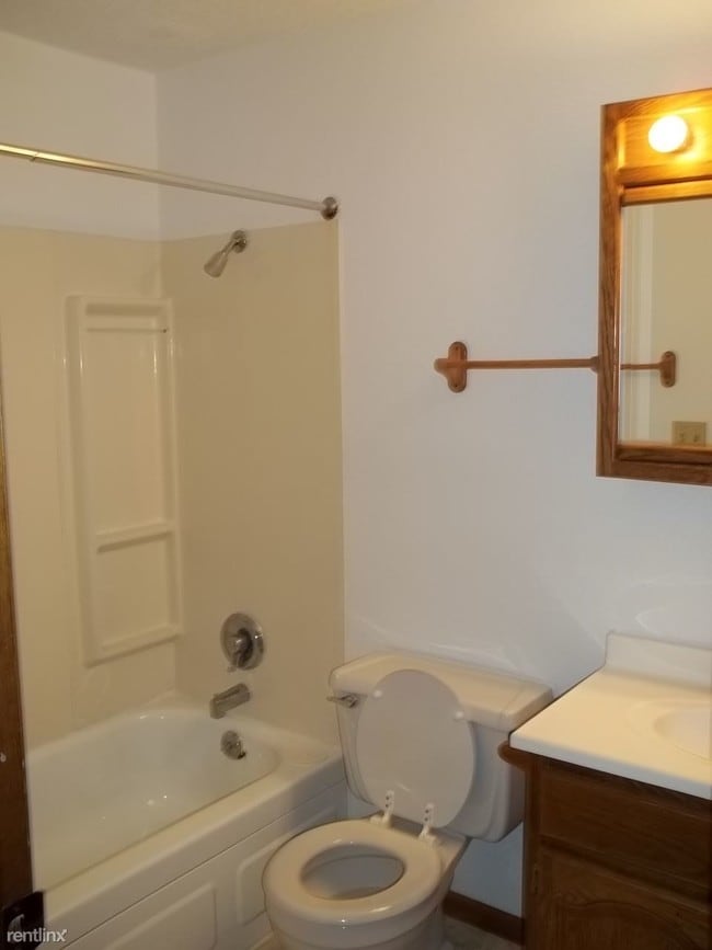 Building Photo - 2 br, 1 bath  - 1510 6th Ave SW