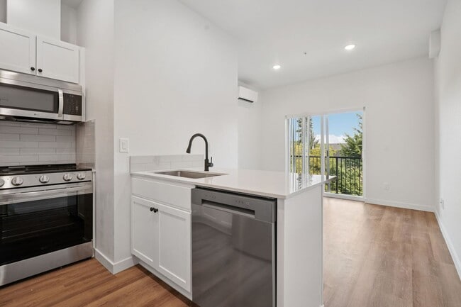 Interior Photo - River Park Apartments