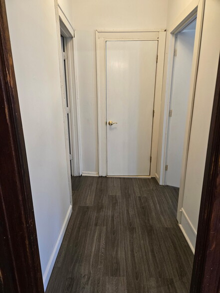 Building Photo - 32 Clairmont Pl