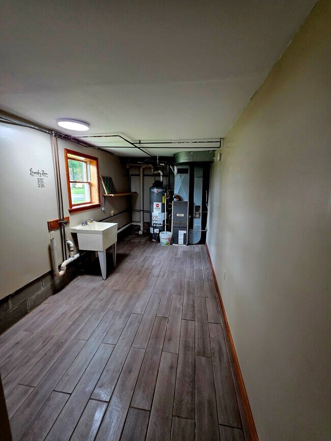 Building Photo - 9360 NY-240