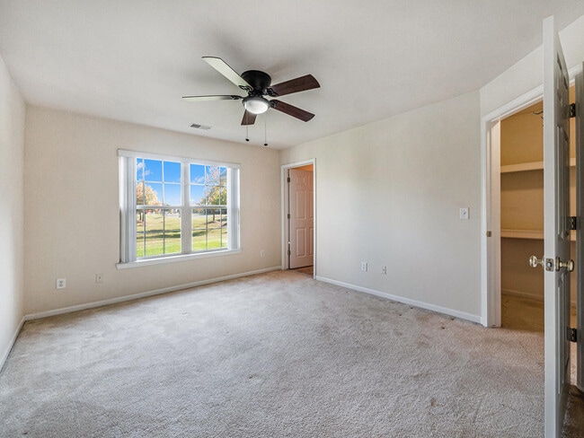 Building Photo - 1112 Addington Ln