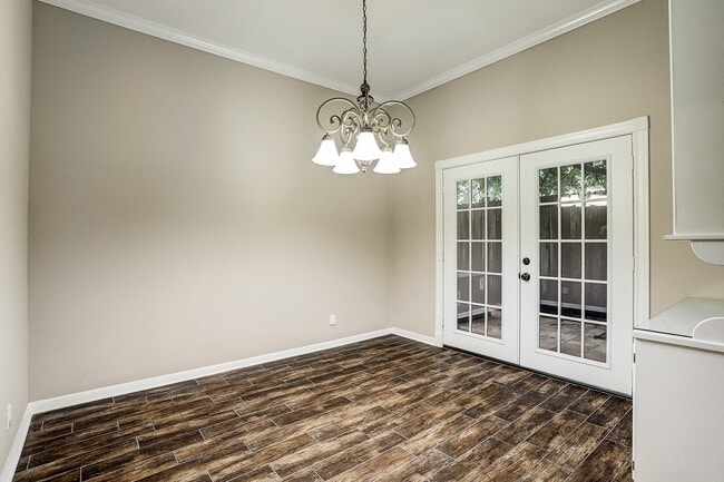 Building Photo - 15010 Kimberley Ct