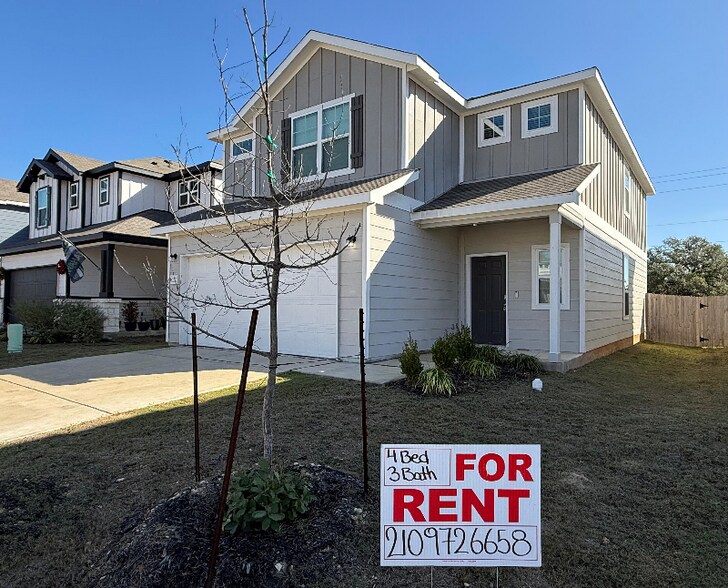 Building Photo - 11232 Long Rider