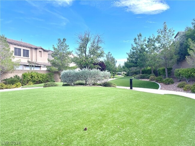 Building Photo - 9702 Canyon Landing Ave