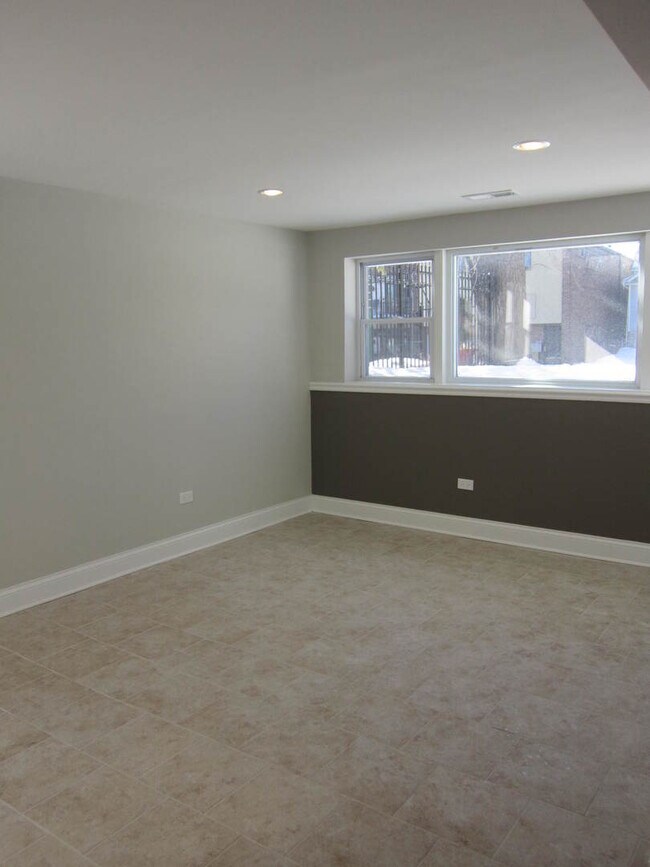 Building Photo - 2211 N Harlem Ave