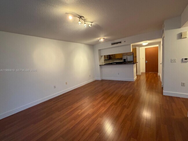 Building Photo - 31 SE 5th St