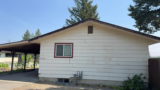 Building Photo - 5725 ID-53