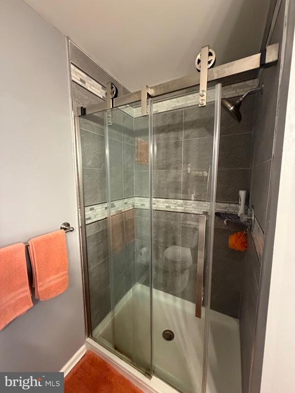 Building Photo - 809 Willings Way