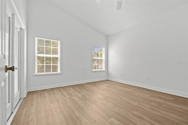 Building Photo - 7485 NW 121st Ave