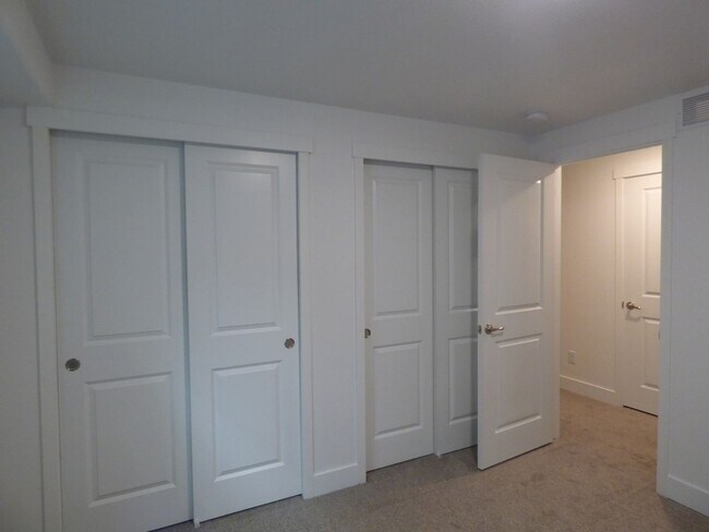 Building Photo - Maintenance Free, Brand New Construction