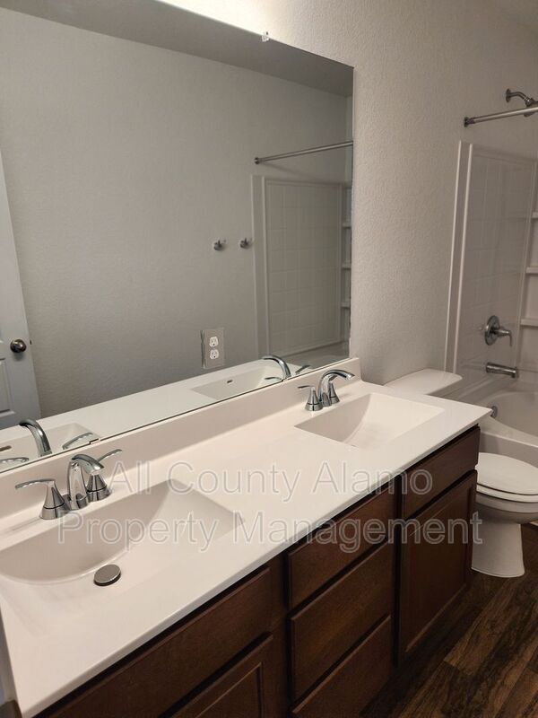 Building Photo - 9310 Platte Pl
