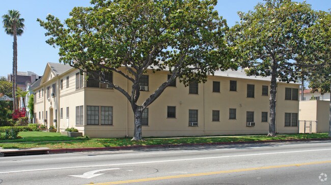 Building Photo - Beverly Hills Properties