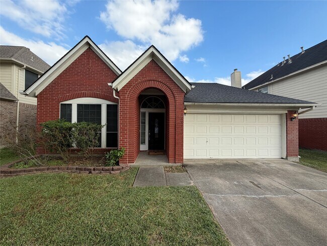 Building Photo - 6310 Pago Ln