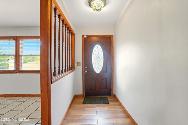 Building Photo - 468 Brookforest Dr