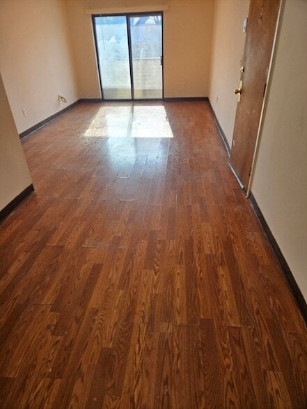 Building Photo - 75 Scotch Pond Pl