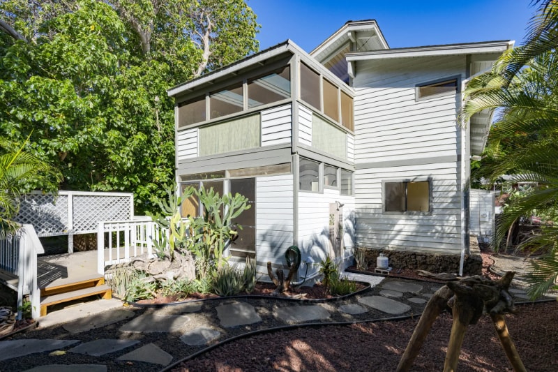 Building Photo - 69-1679 Puako