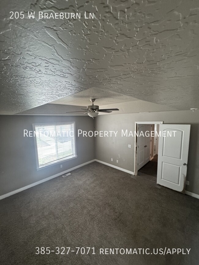 Building Photo - 205 Braeburn Ln