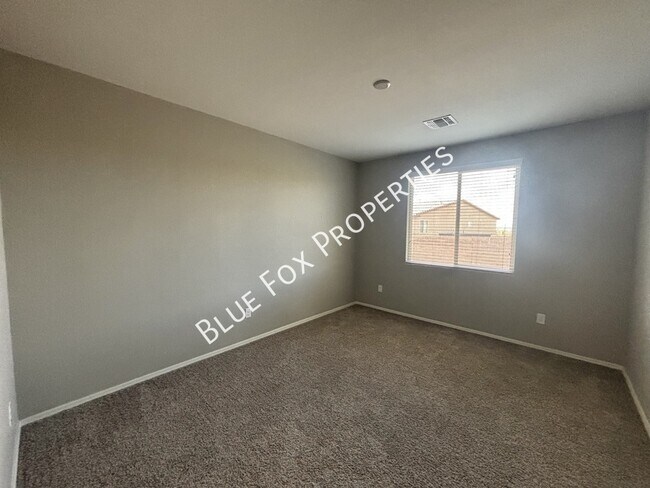 Building Photo - 3156 S Three D Ct