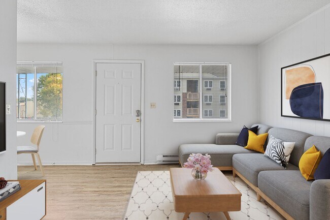 Building Photo - New Flooring