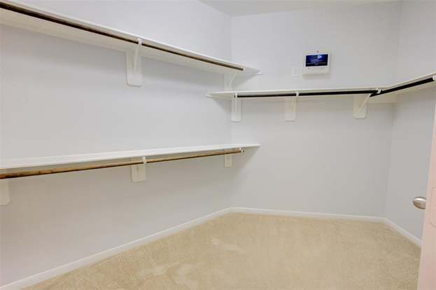 Building Photo - 127 Clearmont Pl