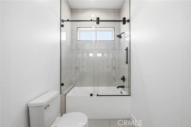 Building Photo - 6556 Balboa Blvd