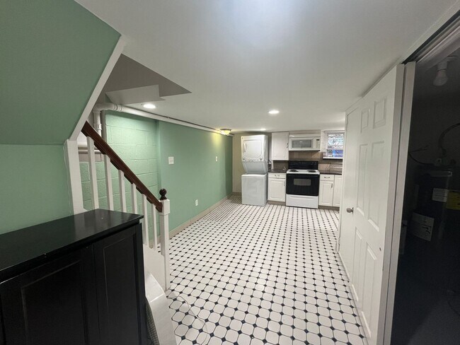Building Photo - 1426 McKean St
