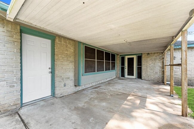 Building Photo - 11227 Verlaine Dr
