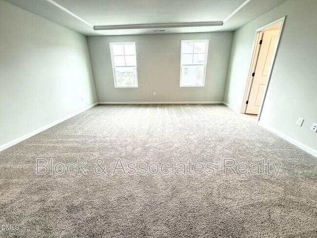 Building Photo - 304 Marmalade Sky Ln