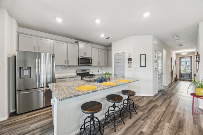 Building Photo - 13309 Emerald Mallard Dr