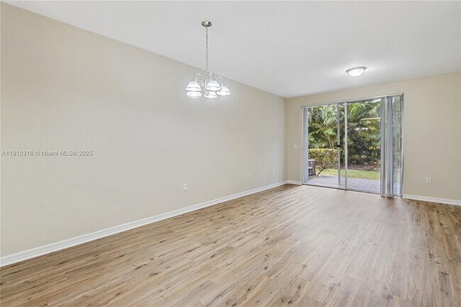 Building Photo - 3717 Sonoma Dr