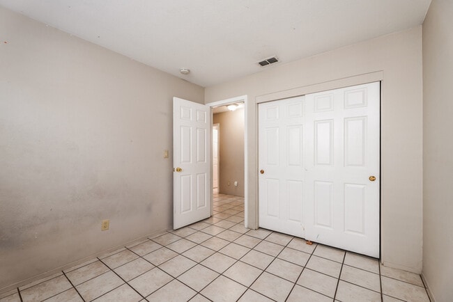 Building Photo - 7654 Zephyr Hills Way